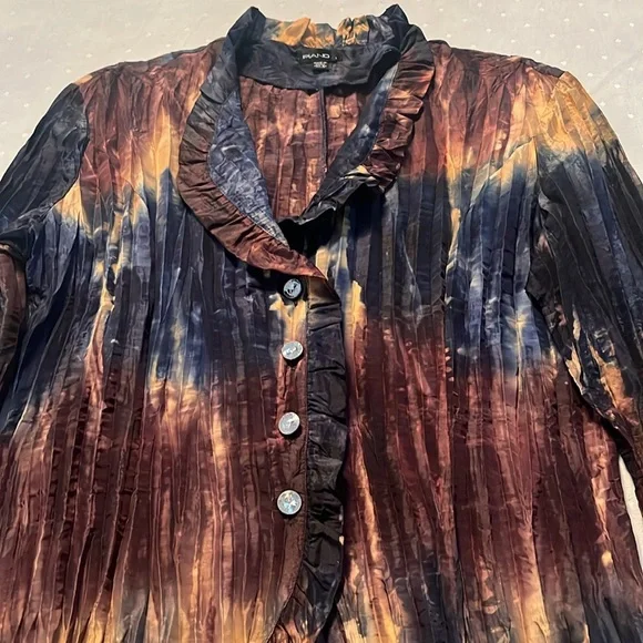 Women's Multicolor Ruffled Top - Picture 3 of 8